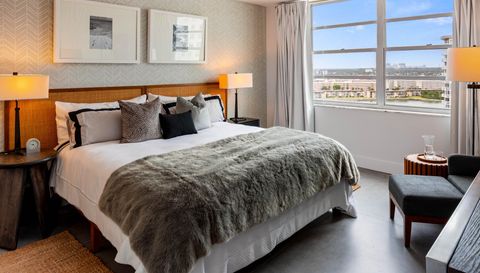 2780 NE 183rd St # 1714 Aventura