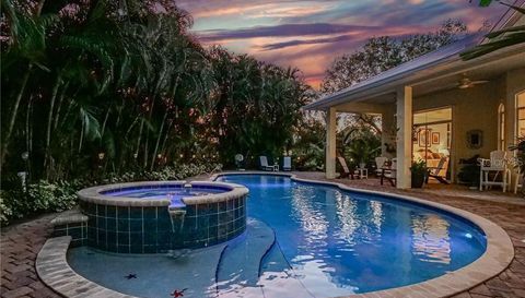 5165 Rosewood