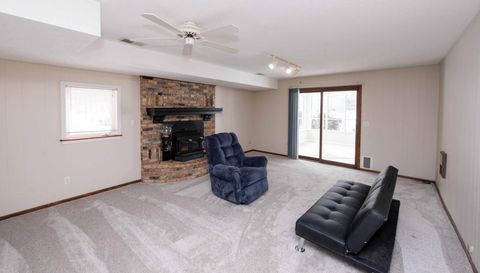 8125 Spring Valley Road