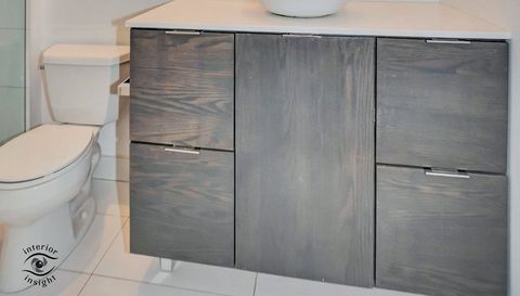 845 N KINGSBURY Street