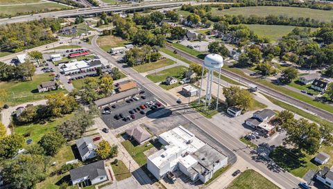 701 E Pearce Boulevard