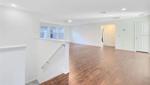 1319 YORKSHIRE COURT