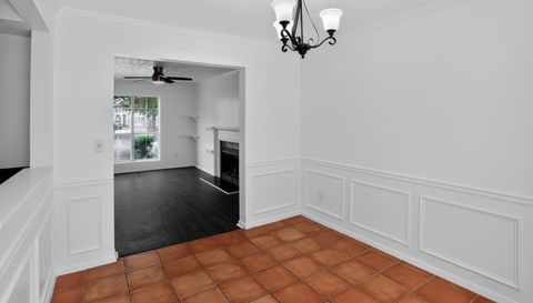 2920 Aspen Woods Entry
