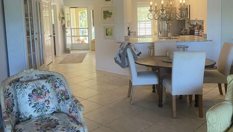 4171 Sawgrass Point Dr