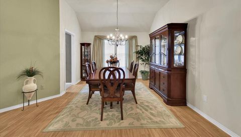 1149 Four Seasons Farm DR