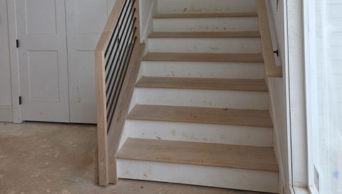 7048 Nichols Cove Dr