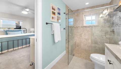 1015 SPINDLE PALM WAY