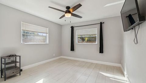 1102 E River Cove St