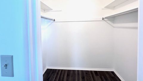 2613 HAWTHORNE Drive