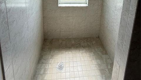 305 BAY VISTA AVENUE