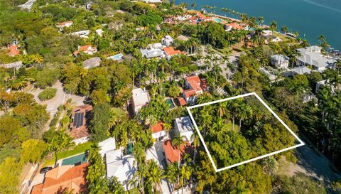 5810 Bayshore Dr