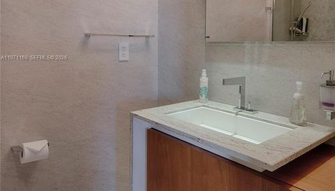 7938 Fisher Island Dr