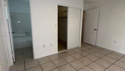 1004 San Remo Cir