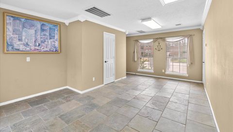 2911 Norwood Hills Dr