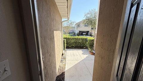 5922 Bartram Village Dr