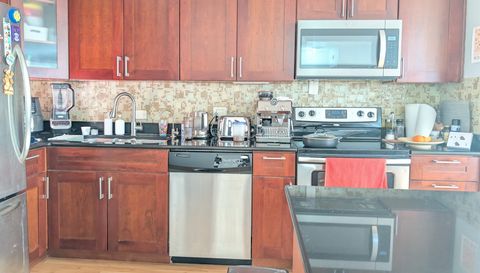 3900 N Lake Shore Drive