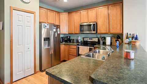 10910 Goodhue Street NE