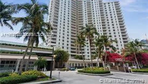 701 Brickell Key Blvd
