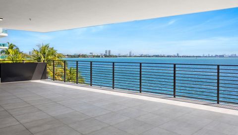 1930 Bay Dr Second Level Un