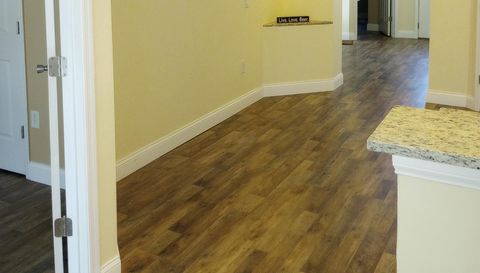 7947 Golden Pond Cir