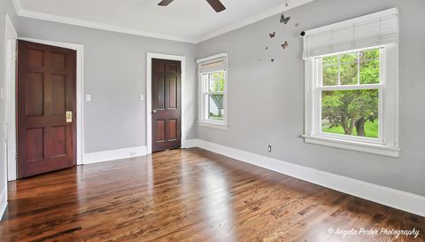 462 Glendenning Place