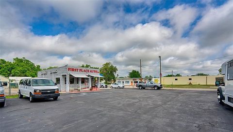 638 N MAIN STREET