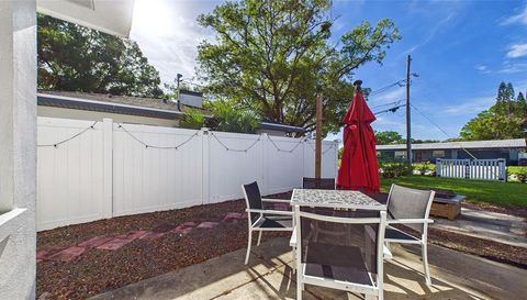 101 N MERCURY AVENUE