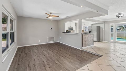 7111 GATEWAY COURT