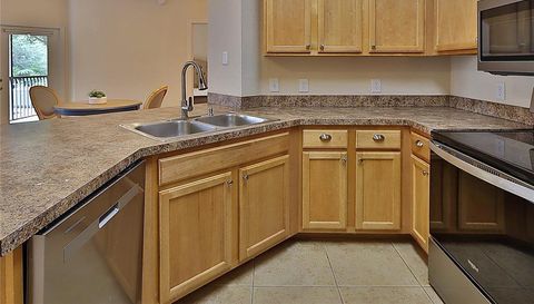 2407 COURTNEY MEADOWS COURT