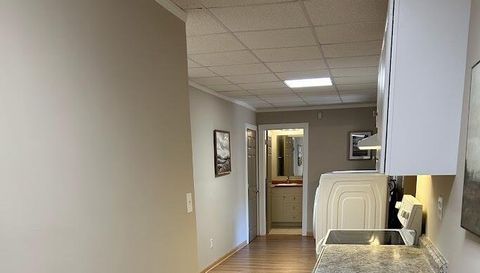 209 Falcon Crest Way