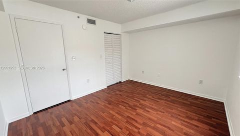 771 N Pine Island Rd