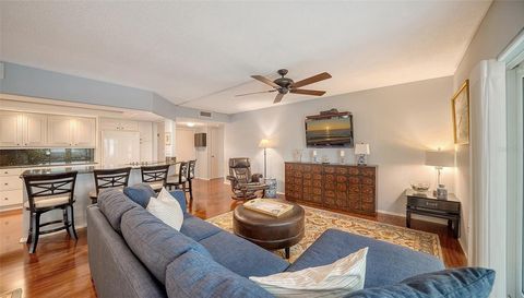 800 BENJAMIN FRANKLIN DRIVE