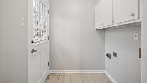 4328 W Hunters Glen St