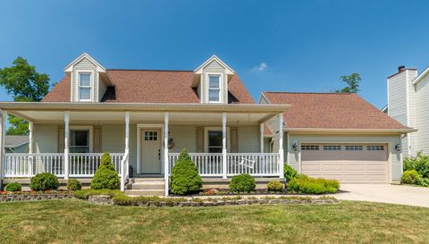 827 Meyers Ct