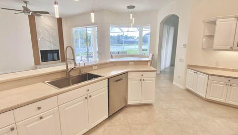 7468 Roxye Ln
