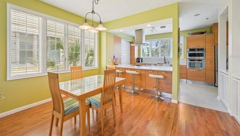 660 CEDARS COURT