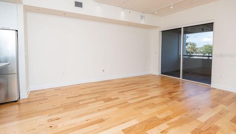 1002 Channelside DRIVE