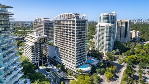 2655 Bayshore Dr