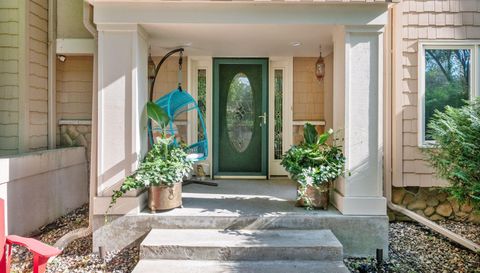 19855 Muirfield Circle