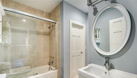 13636 Deering Bay Dr