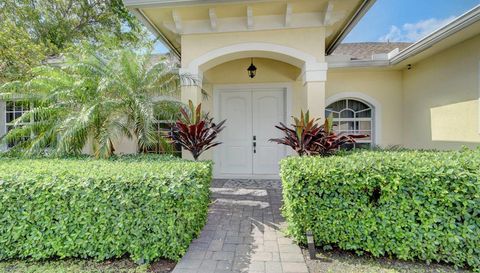 376 Forest Hill Boulevard