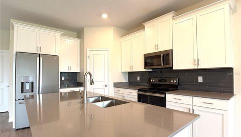 2638 CAMDEN PARK LOOP