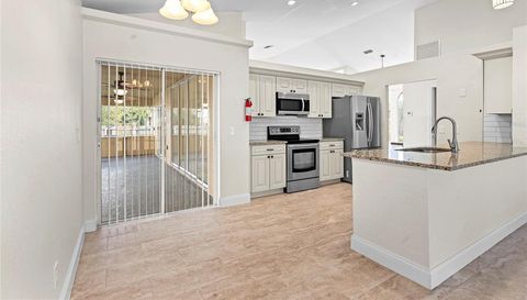 2141 SW BAYSHORE BOULEVARD