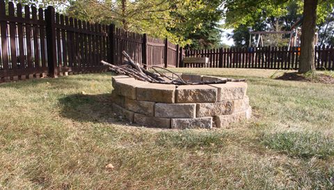 1027 Blackthorn Cove