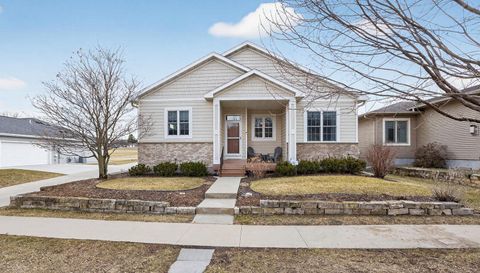 1948 Hadley Creek Drive NE