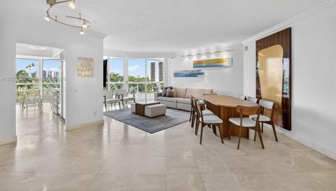 21205 Yacht Club Dr