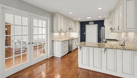 251 Carriage Trace Ln