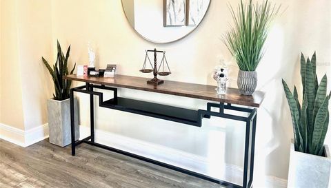 1550 W CLEVELAND STREET