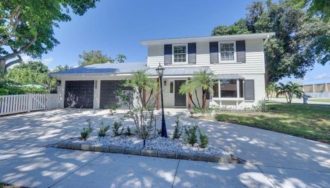 1808 17th Ave