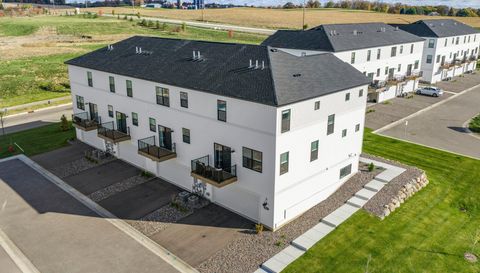 10244 Birchwood Circle